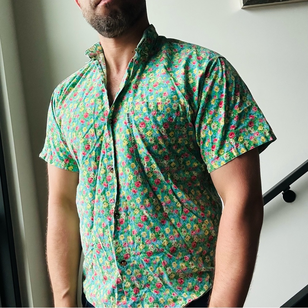 VINTAGE NAF NAF Floral Short Sleeve Button UP
